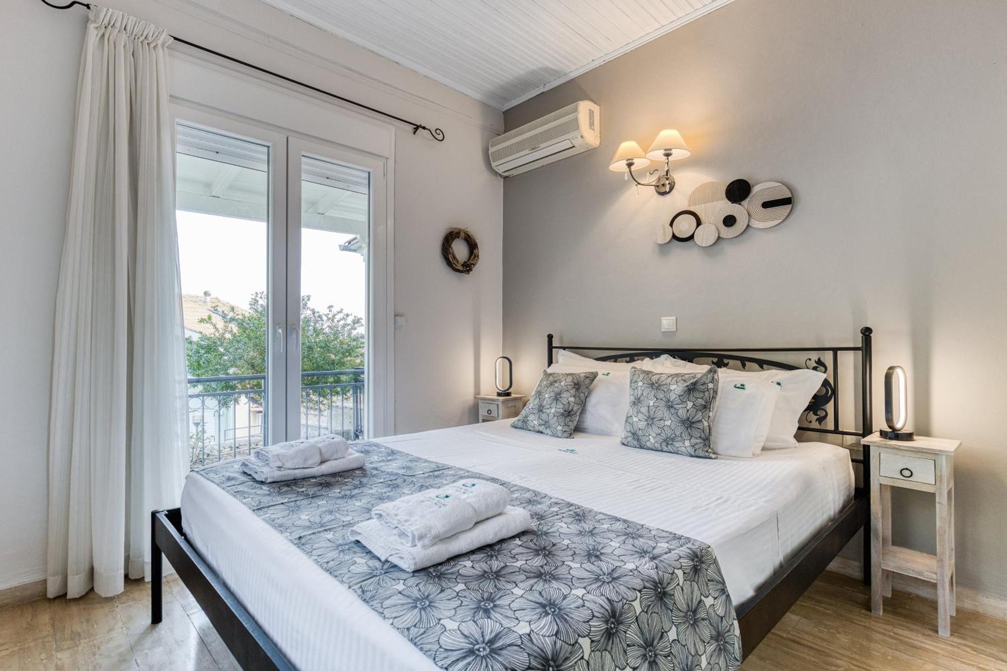 Villa Angeliki By Tsiolis Family Katávolos Exterior foto